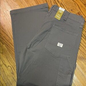 NWT gray Signature Levi carpenter jeans 38x32